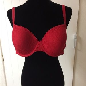 Cacique Underwire 42B Red Lace